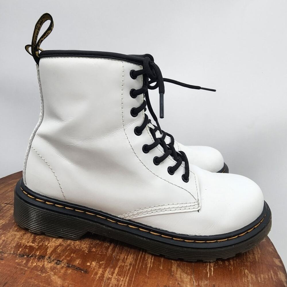 Doc Dr Martens‎ 1460 Junior Ladies 5 White 8 Eye Boots
